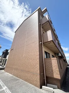 エルマーナIIの画像