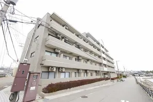 グランヴィレッジ粟崎の画像