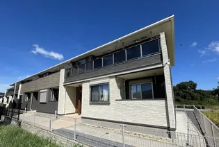 アウローラ カーサの画像