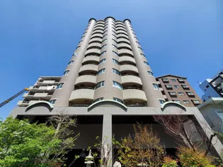 21コートマルナカの画像