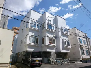 ハイライフ円山【1階】の外観