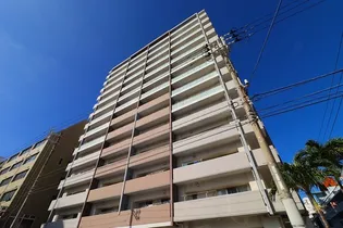 ル・サンク旭橋【2階】の外観