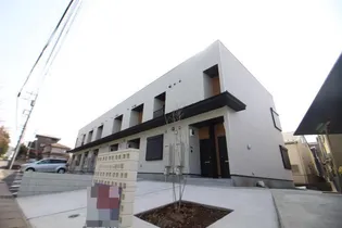 プティシャルム【1階】の外観