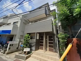 グローリア西麻布の外観