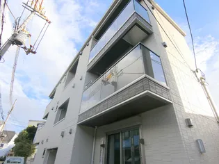 セレナヴィラ小阪W【1階】の外観