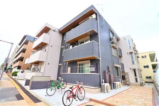 カーサ ミラの画像