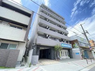 クレド山之内【3階】の外観