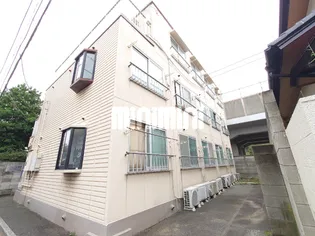 ファミール稲毛【1階】の外観