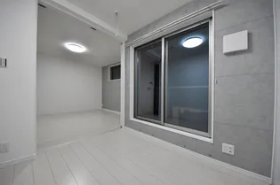 アバンティオ杭瀬(AVANTIO KUISE)【1階】の玄関