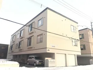 ラピスラズリ【2階】の外観