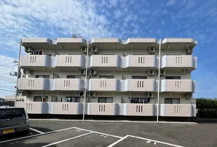 イースト207【2階】の外観