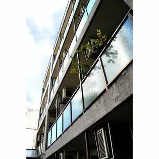 プレール三田【5階】の外観