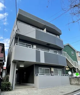 ドエル斎藤【3階】の外観