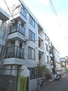 エブリィワン【2階】の外観