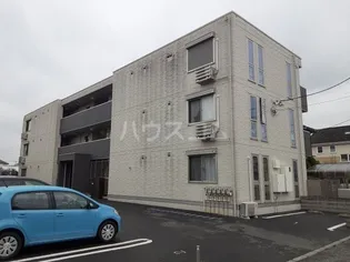 ティルタ アユ【1階】の外観