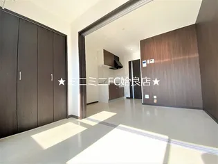 鹿児島県姶良市西餅田【アパート】の外観