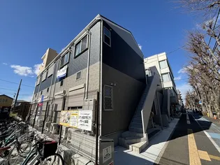 プラージュの画像