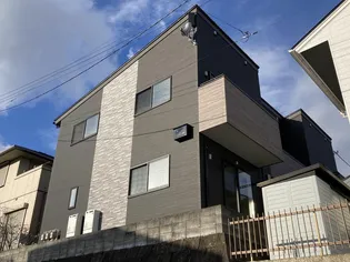 スリ ティアラRSの画像