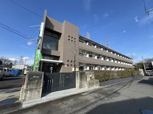 ジュネス【2階】の外観