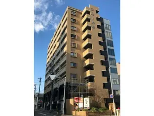 ラ・クール泉【4階】の外観