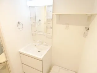 Asterism【1階】の内装