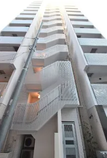 東京都千代田区神田錦町1【マンション】の外観