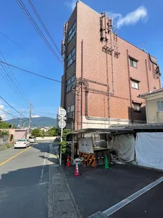 京都府京都市山科区北花山寺内町【マンション】の外観