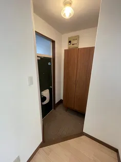 ライム・ライトII【1階】の玄関