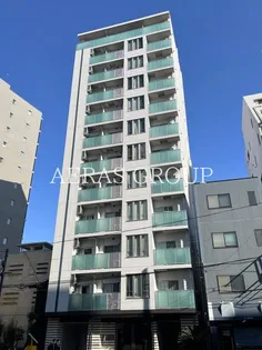 東京都新宿区市谷薬王寺町【マンション】の外観