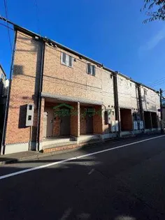 ウイン三茶【2階】の外観