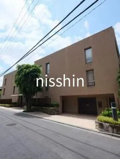 東京都新宿区市谷加賀町2【マンション】の外観