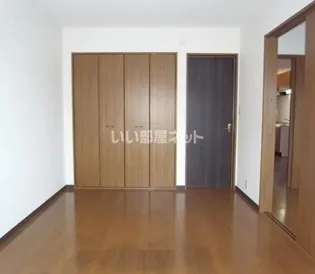 Bee アムール【2階】の内装