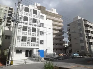 セト・コローレ泉崎【5階】の間取り