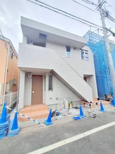 マイ・ピヌス【2階】の外観