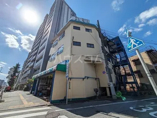 信ビル【3階】の外観