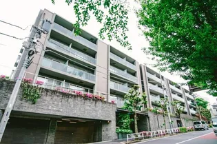 フレンシア外苑西【4階】の外観