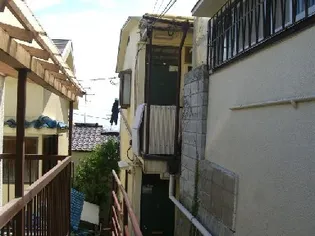 レジデンス城の下【3階】の外観