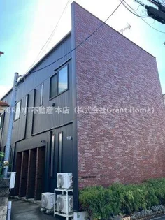 ハウスブルックス【2階】の外観