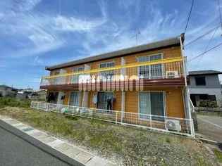 芳泉【2階】の外観