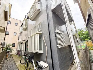 パークハイム綾瀬【1階】の外観