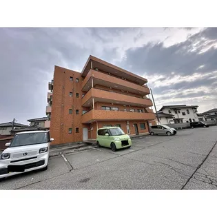 グランミュゼ粟島の画像