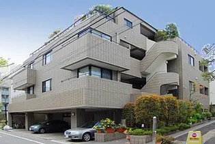 ホリアージュ南青山【3階】の外観