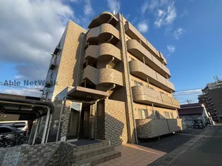 ファミリールDの画像