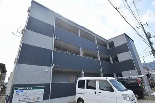 山本レジデンス【3階】の外観