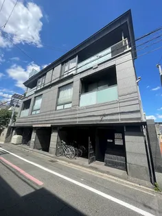 ヴェルビュ二条城東【3階】の外観