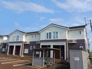 ヴィラ ファミーユ B【1階】の外観