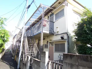 第2シマズ山荘【2階】の外観