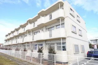 グロワール・エーリ弐番館【2階】の外観