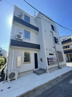 東京都足立区本木北町【アパート】の外観