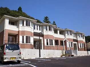 Chuck Berry Hills【2階】の外観